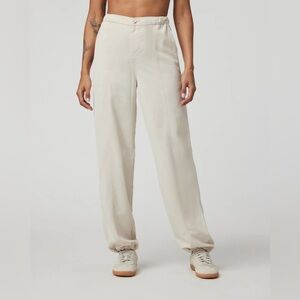 Vuori Coastline Pants - Milkweed - S